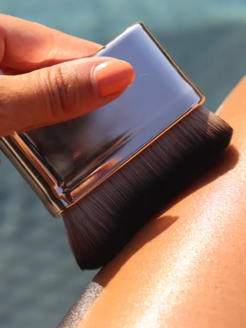 BODY BRUSH
