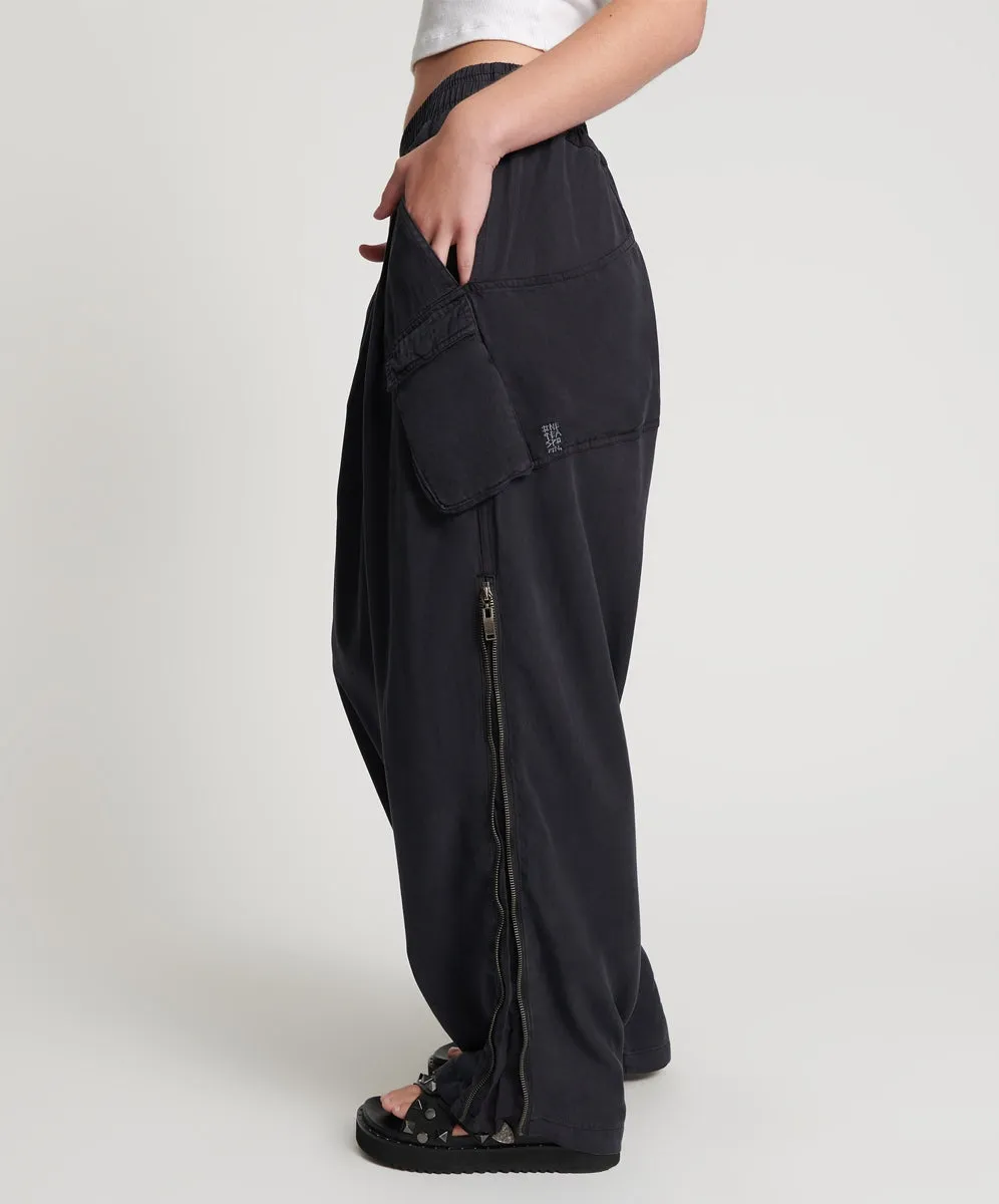 Charcoal Tencel Parachute Pants - Charcoal