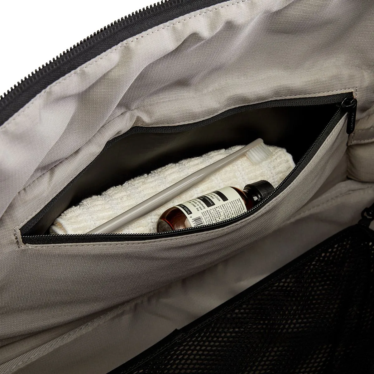 Crumpler Travelator Duffel