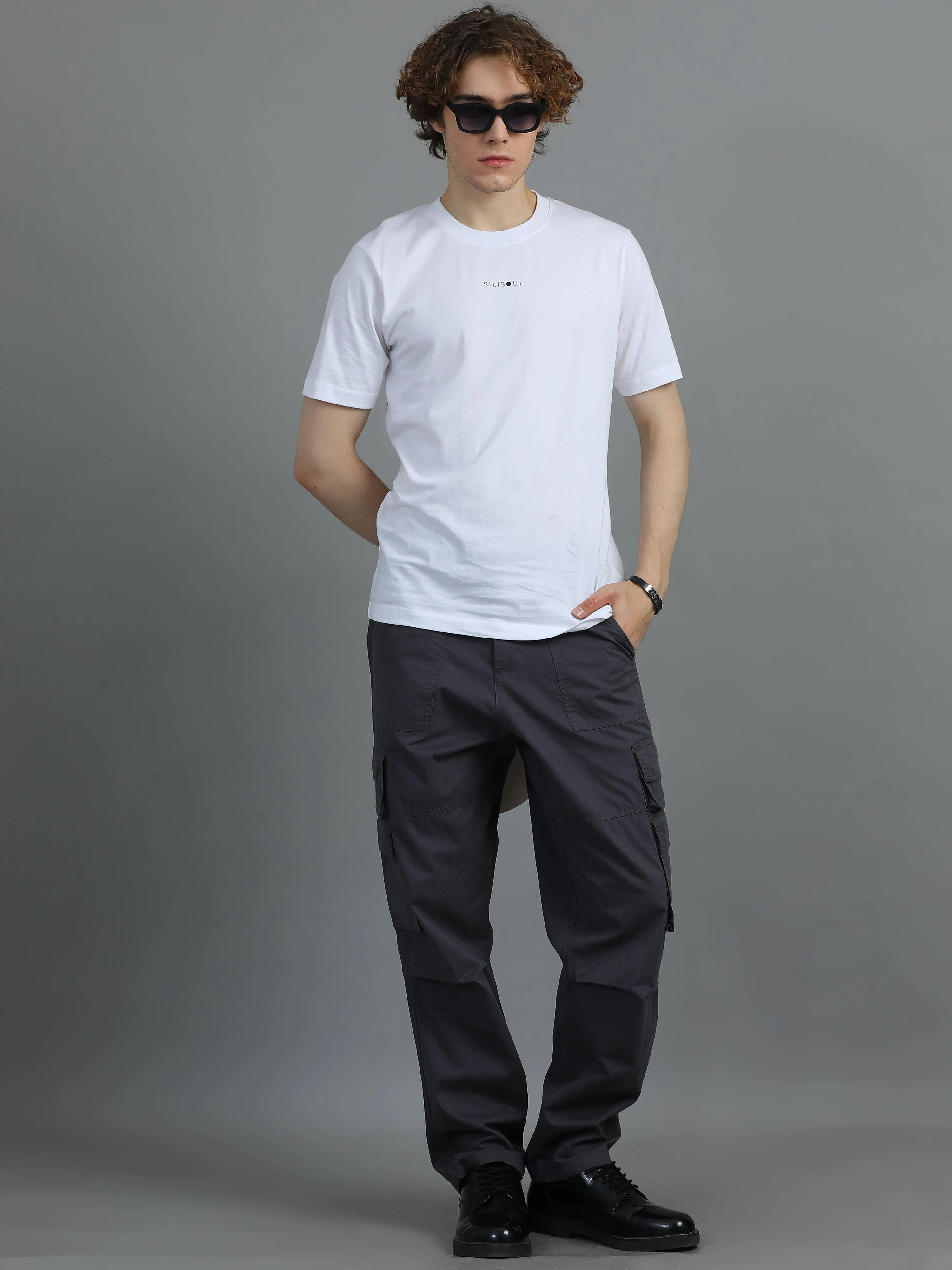 Men 2 Cotton Relaxed Fit Cargo Trousers, Charcoal Grey Brown